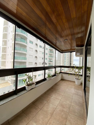 Imagem Apartamento com 3 Quartos para Temporada, 220 m² em Centro - Balneário Camboriú Imagem Apartamento com 3 Quartos para Temporada, 220 m² em Centro - Balneário Camboriú