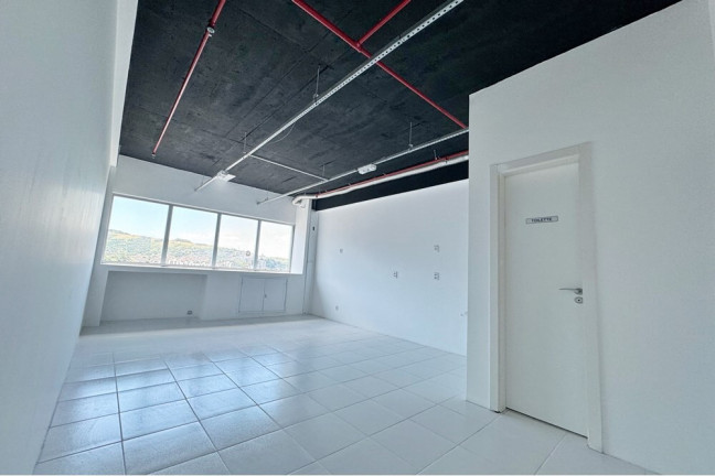 Imagem Sala Comercial à Venda, 35 m² em Jardim Botânico - Porto Alegre