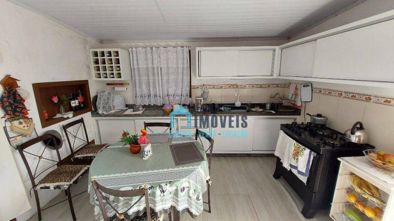 Imagem Casa com 4 Quartos à Venda, 360 m² em Centro - Balneário Pinhal Imagem Casa com 4 Quartos à Venda, 360 m² em Centro - Balneário Pinhal