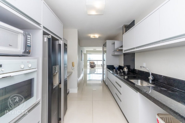 Imagem Cobertura com 5 Quartos à Venda, 623 m² em Centro - Balneário Camboriú Imagem Cobertura com 5 Quartos à Venda, 623 m² em Centro - Balneário Camboriú