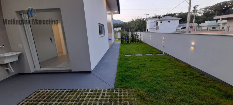 Imagem Casa com 3 Quartos à Venda, 81 m² em Forquilhas - São José
