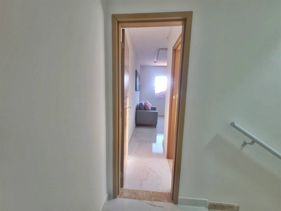 Imagem Sobrado com 2 Quartos à Venda, 120 m² em Caiçara - Praia Grande Imagem Sobrado com 2 Quartos à Venda, 120 m² em Caiçara - Praia Grande