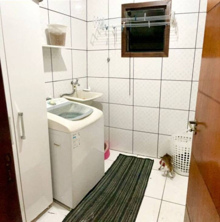 Imagem Sobrado com 3 Quartos à Venda, 170 m² em Barreiro - Taubaté