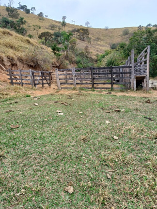 Imagem Chácara com 3 Quartos à Venda, 170 m² em Chácara Germana - Caçapava