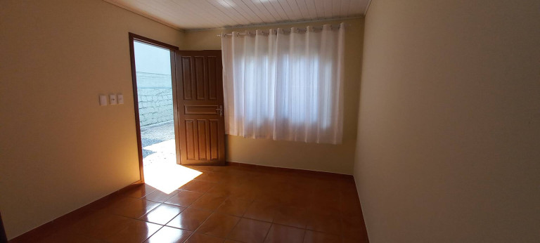 Imagem Casa com 3 Quartos à Venda, 136 m² em Glória - Joinville Imagem Casa com 3 Quartos à Venda, 136 m² em Glória - Joinville