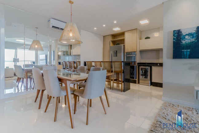 Imagem Apartamento com 3 Quartos à Venda, 144 m² em Praia Dos Amores - Balneário Camboriú Imagem Apartamento com 3 Quartos à Venda, 144 m² em Praia Dos Amores - Balneário Camboriú
