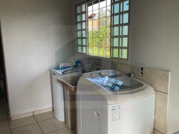Imagem Casa com 3 Quartos à Venda, 225 m² em Park Residencial Convívio - Botucatu