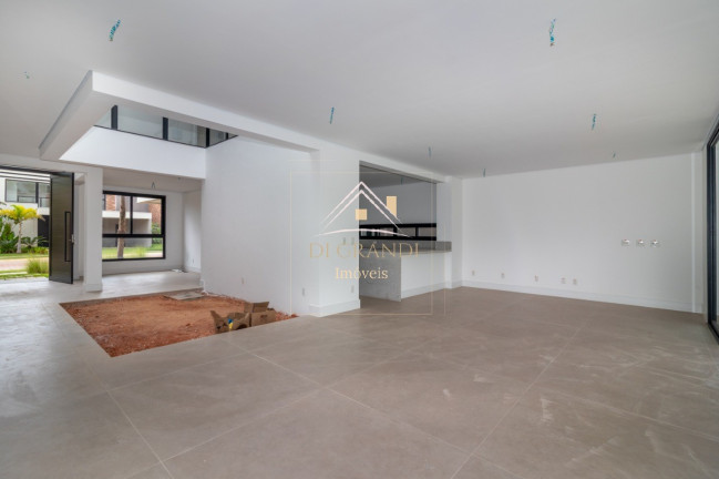 Imagem Casa com 3 Quartos à Venda, 269 m² em Bairro Das Palmeiras - Campinas Imagem Casa com 3 Quartos à Venda, 269 m² em Bairro Das Palmeiras - Campinas