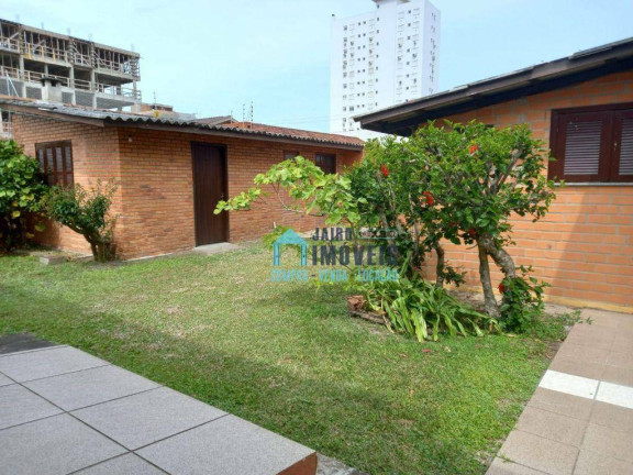 Imagem Casa com 5 Quartos à Venda, 660 m² em Centro - Tramandaí Imagem Casa com 5 Quartos à Venda, 660 m² em Centro - Tramandaí