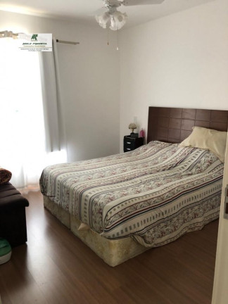 Imagem Casa de Condomínio com 3 Quartos à Venda, 274 m² em Vila Borghesi - São Roque
