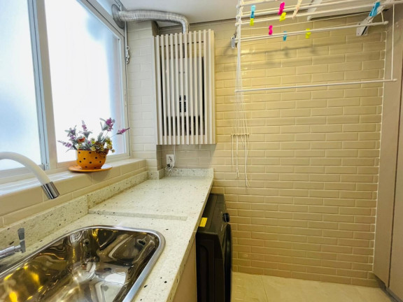 Imagem Apartamento com 3 Quartos à Venda, 147 m² em Gonzaga - Santos Imagem Apartamento com 3 Quartos à Venda, 147 m² em Gonzaga - Santos