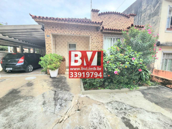 Imagem Casa com 3 Quartos à Venda, 320 m² em Penha Circular - Rio De Janeiro Imagem Casa com 3 Quartos à Venda, 320 m² em Penha Circular - Rio De Janeiro