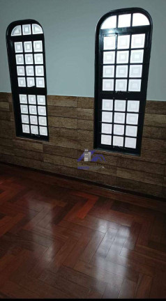 Imagem Casa com 3 Quartos à Venda, 210 m² em Dona Amélia - Araçatuba Imagem Casa com 3 Quartos à Venda, 210 m² em Dona Amélia - Araçatuba