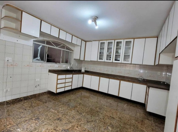 Sobrado com 3 Quartos à Venda, 250 m² em Jardim Santa Mena - Guarulhos