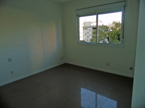 Imagem Apartamento com 3 Quartos à Venda, 71 m² em Passo Da Areia - Porto Alegre