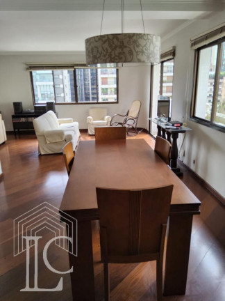 Imagem Apartamento com 3 Quartos à Venda, 197 m² em Itaim Bibi - São Paulo Imagem Apartamento com 3 Quartos à Venda, 197 m² em Itaim Bibi - São Paulo