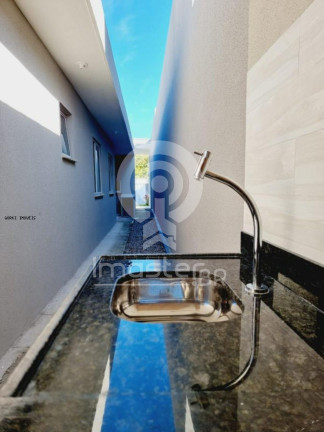 Imagem Casa com 3 Quartos à Venda, 222 m² em Timbú - Eusébio Imagem Casa com 3 Quartos à Venda, 222 m² em Timbú - Eusébio