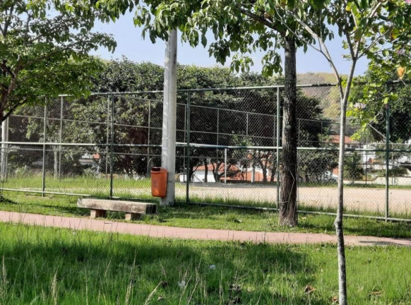 Imagem Imóvel com 2 Quartos à Venda, 75 m² em Campo Grande - Rio De Janeiro Imagem Imóvel com 2 Quartos à Venda, 75 m² em Campo Grande - Rio De Janeiro