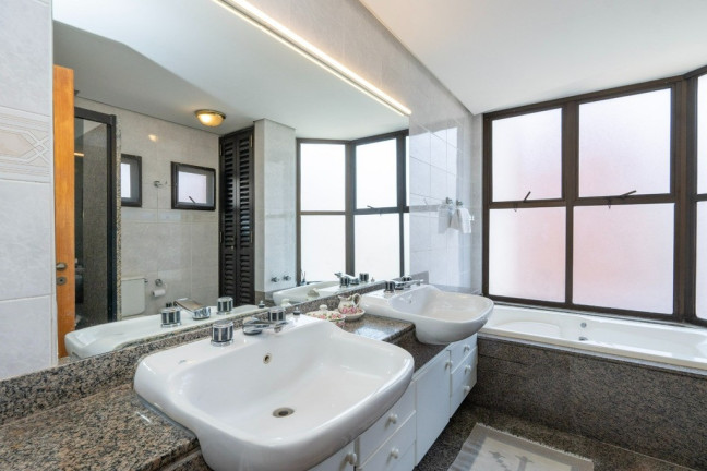Imagem Imóvel com 4 Quartos à Venda, 377 m² em Vila Sônia - São Paulo Imagem Imóvel com 4 Quartos à Venda, 377 m² em Vila Sônia - São Paulo