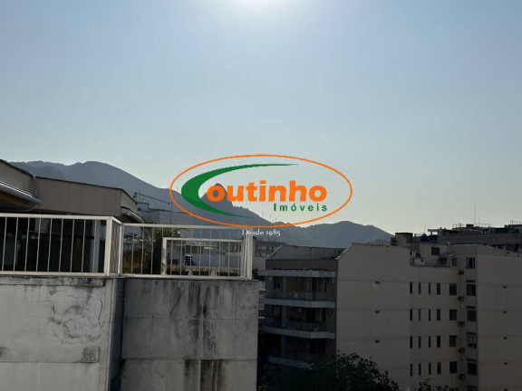 Imagem Cobertura com 4 Quartos à Venda, 238 m² em Tijuca - Rio De Janeiro Imagem Cobertura com 4 Quartos à Venda, 238 m² em Tijuca - Rio De Janeiro
