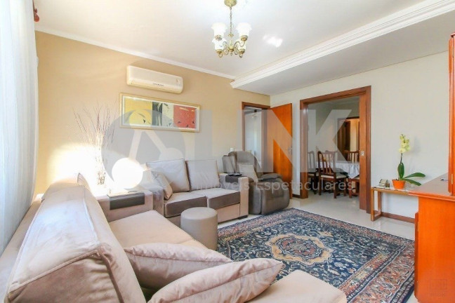 Imagem Casa com 5 Quartos à Venda, 192 m² em Passo Da Areia - Porto Alegre Imagem Casa com 5 Quartos à Venda, 192 m² em Passo Da Areia - Porto Alegre