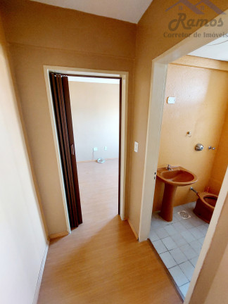 Imagem Imóvel com 1 Quarto à Venda, 36 m² em Cristal - Porto Alegre Imagem Imóvel com 1 Quarto à Venda, 36 m² em Cristal - Porto Alegre
