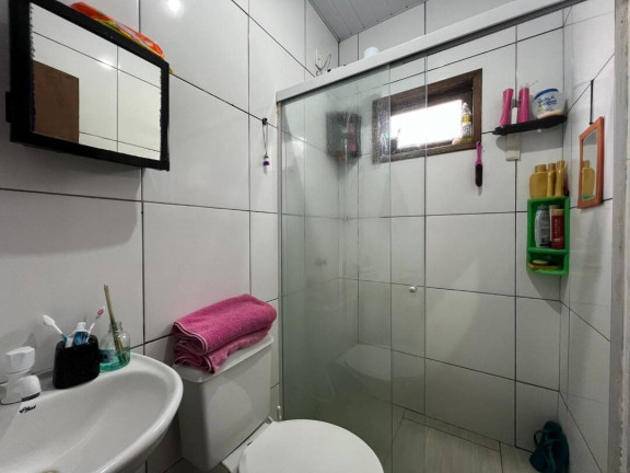 Imagem Casa com 4 Quartos à Venda, 135 m² em Centro - Balneário Barra Do Sul Imagem Casa com 4 Quartos à Venda, 135 m² em Centro - Balneário Barra Do Sul