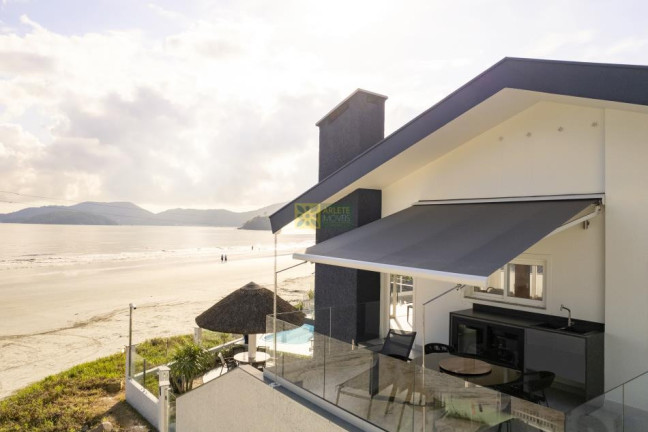 Imagem Casa com 4 Quartos para Alugar ou Temporada, 180 m² em Balneário Perequê - Porto Belo Imagem Casa com 4 Quartos para Alugar ou Temporada, 180 m² em Balneário Perequê - Porto Belo