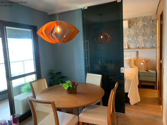 Imagem Imóvel com 1 Quarto à Venda, 61 m² em Barra - Salvador Imagem Imóvel com 1 Quarto à Venda, 61 m² em Barra - Salvador
