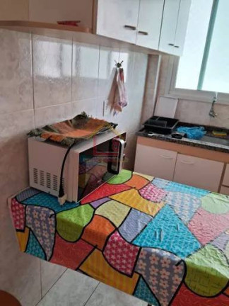 Imagem Kitnet com 1 Quarto à Venda, 31 m² Imagem Kitnet com 1 Quarto à Venda, 31 m²