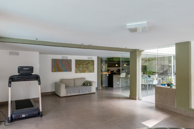 Imagem Casa com 3 Quartos à Venda, 600 m² em Jardim Marajoara - São Paulo