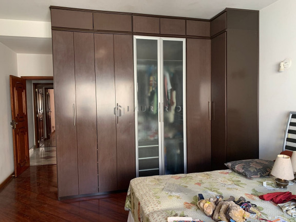 Imagem Apartamento com 3 Quartos à Venda, 182 m² em Copacabana - Rio De Janeiro Imagem Apartamento com 3 Quartos à Venda, 182 m² em Copacabana - Rio De Janeiro