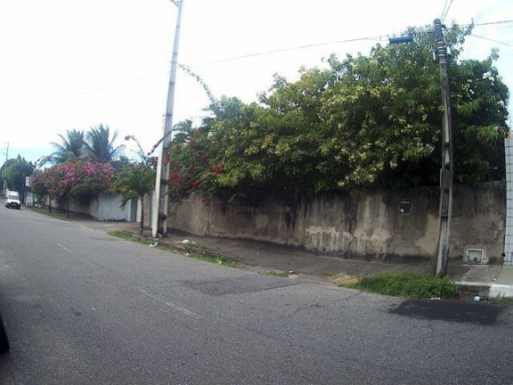 Imagem Terreno à Venda, 1.897 m² em Fátima - Fortaleza