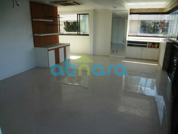 Imagem Cobertura com 4 Quartos à Venda, 289 m² em Lagoa - Rio De Janeiro Imagem Cobertura com 4 Quartos à Venda, 289 m² em Lagoa - Rio De Janeiro