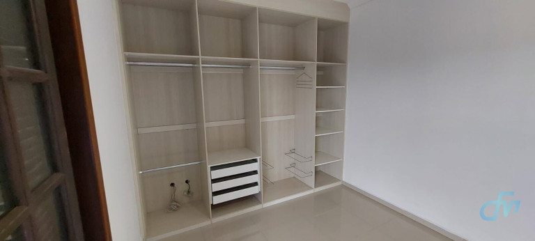 Imagem Sobrado com 3 Quartos à Venda, 100 m² em Alto Ipiranga - Mogi Das Cruzes Imagem Sobrado com 3 Quartos à Venda, 100 m² em Alto Ipiranga - Mogi Das Cruzes