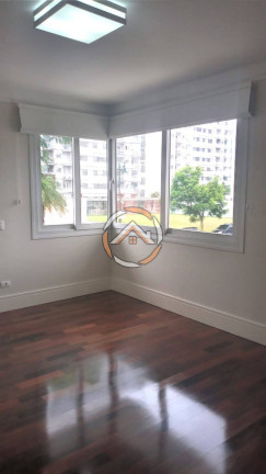 Imagem Sobrado com 4 Quartos à Venda, 580 m² em Cerâmica - São Caetano Do Sul Imagem Sobrado com 4 Quartos à Venda, 580 m² em Cerâmica - São Caetano Do Sul