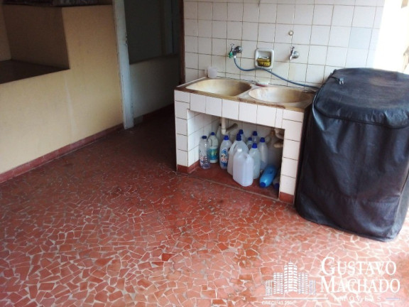 Imagem Casa com 4 Quartos à Venda, 309 m² em Centro - Bananal