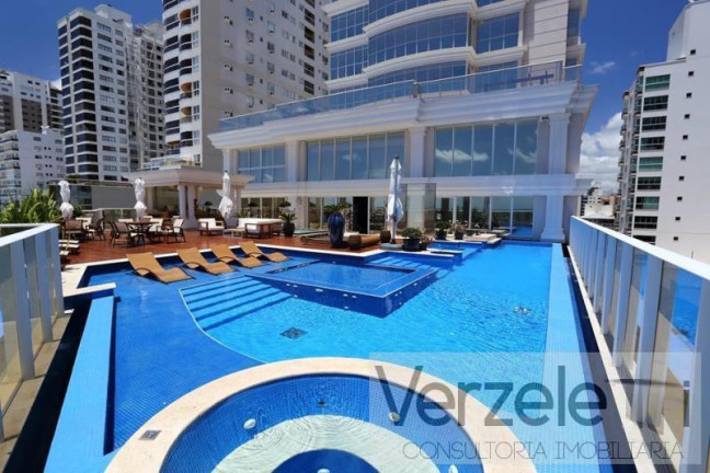 Imagem Apartamento com 4 Quartos à Venda, 316 m² em Centro - Balneário Camboriú Imagem Apartamento com 4 Quartos à Venda, 316 m² em Centro - Balneário Camboriú