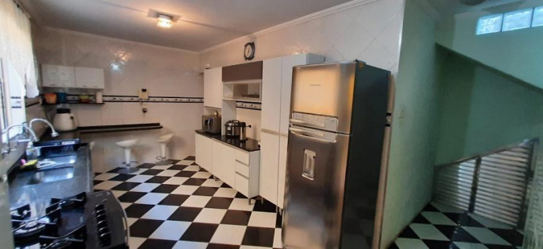 Imagem Casa com 4 Quartos à Venda, 235 m² em Jardim Paraventi - Guarulhos Imagem Casa com 4 Quartos à Venda, 235 m² em Jardim Paraventi - Guarulhos