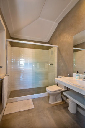 Imagem Casa com 6 Quartos à Venda, 850 m² em Ferradura - Armação Dos Búzios Imagem Casa com 6 Quartos à Venda, 850 m² em Ferradura - Armação Dos Búzios