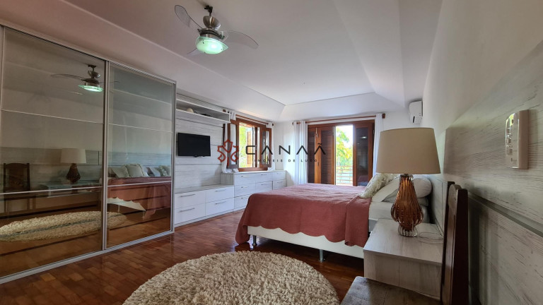 Imagem Casa com 9 Quartos à Venda, 472 m² em Ferradura - Armação Dos Búzios Imagem Casa com 9 Quartos à Venda, 472 m² em Ferradura - Armação Dos Búzios
