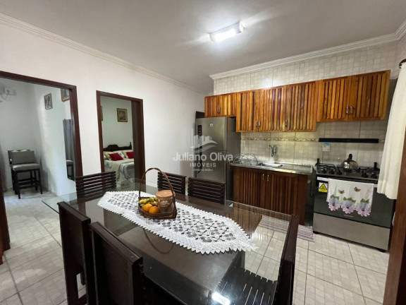 Imagem Sobrado com 5 Quartos à Venda, 258 m² em Barra Do Sai - Itapoá