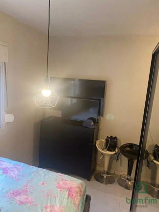 Imagem Casa com 2 Quartos à Venda, 54 m² em Olaria - Canoas Imagem Casa com 2 Quartos à Venda, 54 m² em Olaria - Canoas