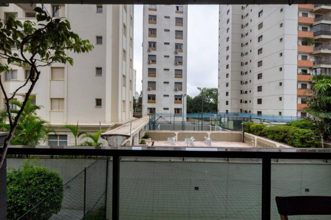 Imagem Imóvel com 3 Quartos à Venda, em Vila Mariana - São Paulo Imagem Imóvel com 3 Quartos à Venda, em Vila Mariana - São Paulo