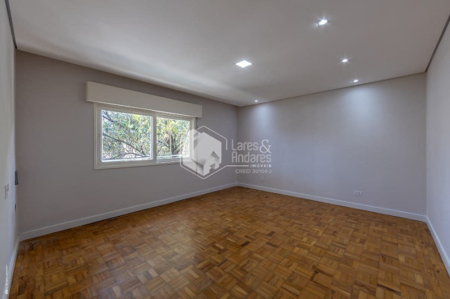 Imagem Casa com 4 Quartos à Venda, 334 m² em Planalto Paulista - São Paulo Imagem Casa com 4 Quartos à Venda, 334 m² em Planalto Paulista - São Paulo