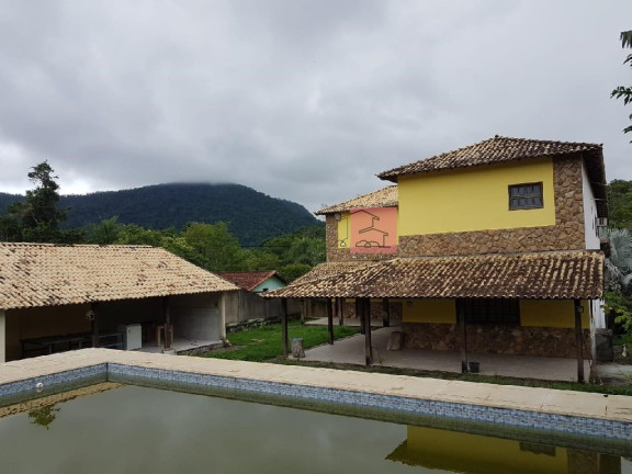 Imagem Casa com 3 Quartos à Venda, 700 m² em Itaocaia Valley (itaipuaçu) - Maricá Imagem Casa com 3 Quartos à Venda, 700 m² em Itaocaia Valley (itaipuaçu) - Maricá
