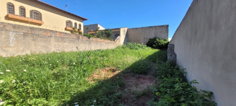 Imagem Terreno à Venda, 360 m² em Estância Monazítica - Serra Imagem Terreno à Venda, 360 m² em Estância Monazítica - Serra