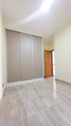 Imagem Casa com 3 Quartos à Venda, 250 m² em Loteamento Residencial São Vicente De Paulo - Tremembé Imagem Casa com 3 Quartos à Venda, 250 m² em Loteamento Residencial São Vicente De Paulo - Tremembé