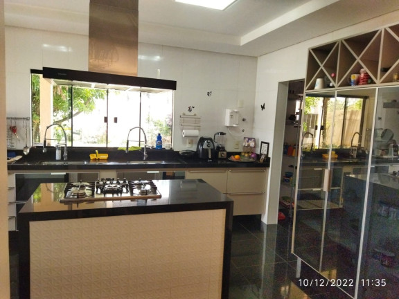 Imagem Casa com 4 Quartos à Venda, 500 m² em Setor Habitacional Arniqueira (águas Claras) - Brasília Imagem Casa com 4 Quartos à Venda, 500 m² em Setor Habitacional Arniqueira (águas Claras) - Brasília