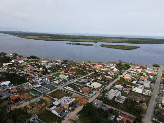 Imagem Casa com 3 Quartos à Venda, 73 m² em Costeira - Balneário Barra Do Sul Imagem Casa com 3 Quartos à Venda, 73 m² em Costeira - Balneário Barra Do Sul